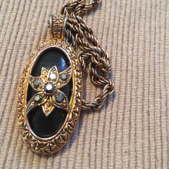 Necklace - Picture 2 of 2